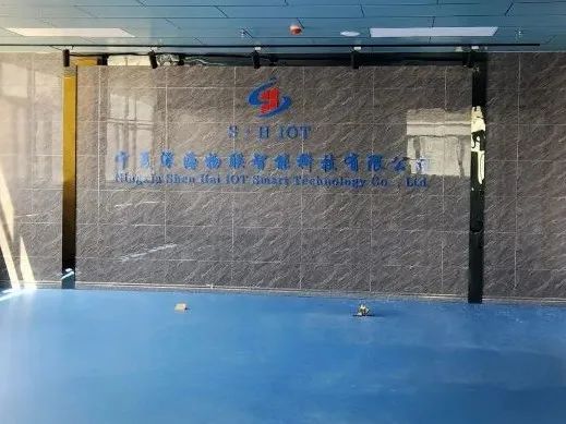 重磅消息！看：卡立方集團(tuán)二期項(xiàng)目~忙!